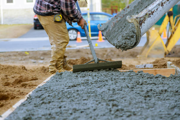 Best Concrete Flooring Contractor  in Cedartown, GA